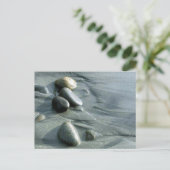 小石のビーチ ポストカード (スタンド正面)