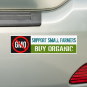 小規模農場主を支えて下さい-オーガニックなバンパーステッカーを買って下さい バンパーステッカー (車上)