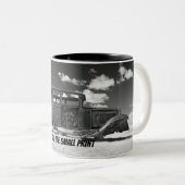小読プリントさびた古い車のコーヒーマグ マグカップ (正面右)