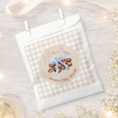 小豆が醸造されている フェイバーバッグ (クリップ留めされた状態)