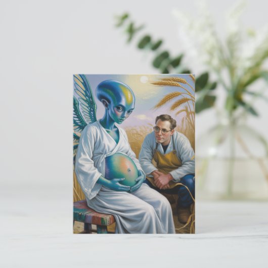 小麦の畑に翼を持つ妊娠エイリアン ポストカード (スタンド正面)