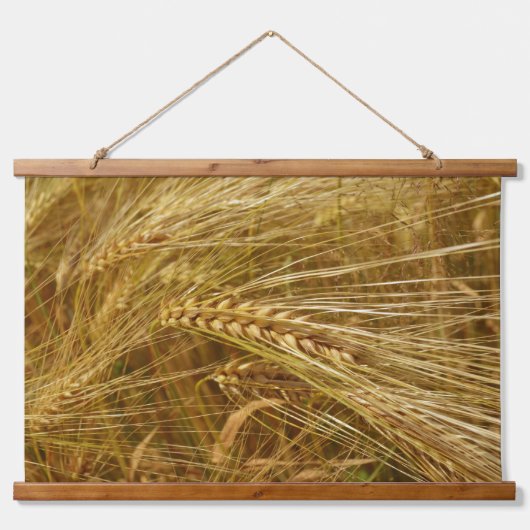 小麦畑。収穫時間だ！ 吊り下げ型タペストリー (正面)