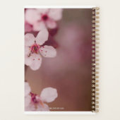 小(14 cm x 21.6 cm)、懸命カバー、白いらせん プランナー手帳 (裏面)