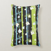 少しくまが付いているかわいいパターン アクセントクッション (正面(垂直))