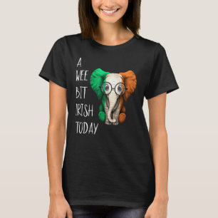 少しアイルランド語の今日エレファントおもしろいSt patricks Tシャツ