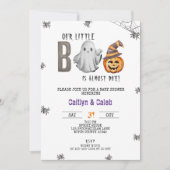 少しブー、ハロウィーンの赤ちゃんシャワーはほとんど起因している 招待状 (正面)