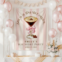 少し年をとったエスプレッソマティーニの誕生日 タペストリー