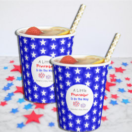 少し爆竹が進んでいる 紙コップ