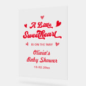 少し甘いバレンタインの赤ちゃんシャワーへようこそ アクリルサイン (傾斜)