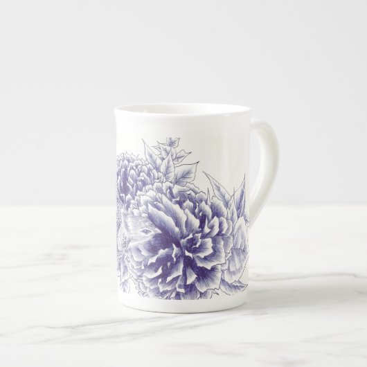 "少し興味"の青い鳥およびシャクヤク ボーンチャイナマグカップ (正面右)