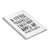 少し進歩のやる気を起こさせるな引用文 ノートブック (右側)