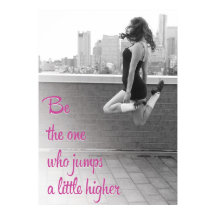 少し高い天井にジャンプMoore Irish Dance