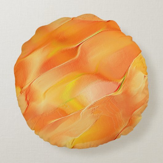 少し黄色と多くのオレンジで彫られた ラウンドクッション (裏面)