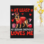 少なくとも私のジャーマンシェパードは私を愛してくれるバレンタイン カード (黄色い花)