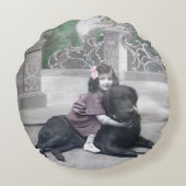 少女と愛犬 ラウンドクッション (裏面)