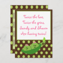 少女の双子がポッドベビーシャワー招待状