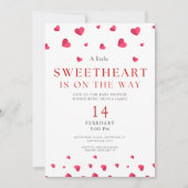 少女の赤ちゃんシャワーの途中に小さな恋人がいる 招待状 (正面)