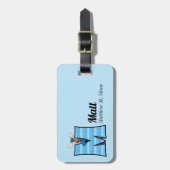 少年のための青いムースストライプの手紙M ラゲッジタグ (正面縦)