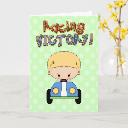 少年のレースカー誕生日グリーティングカード カード (黄色い花)