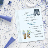 少年の小さなカウボーイブーツ青いフローラ赤ちゃんシャワー 招待状