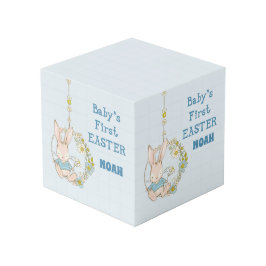 少年の最初の復活祭バニーの花のスイング フォトキューブ