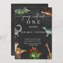 少年の最初の誕生日の招待かわいい恐竜パーティー