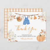 少年の秋の服カボチャ秋ベビーシャワー サンキューカード (正面/裏面)