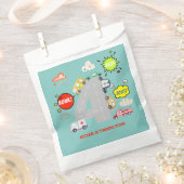 少年の誕生日にビープ車を鳴らす フェイバーバッグ (クリップ留めされた状態)