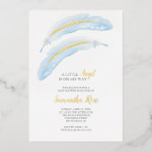 少年の赤ちゃんシャワー水色ブルーフェザー 箔招待状 (正面)