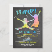 少年もしくは少女のためのトランポリンの誕生日パーティー 招待状 (正面)