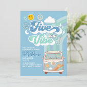 少年グルービー ヴァン レインボー ファイブ は ヴァイブ 5歳の誕生日 招待状 (スタンド正面)