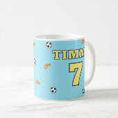 少年サッカー選手用バースデーマグカップ コーヒーマグカップ (正面右)