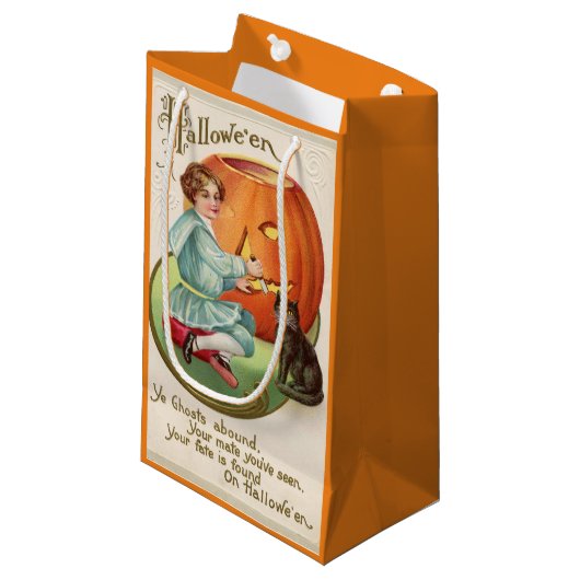 少年ビクトリアン彫りカボチャのハロウィーン スモールペーパーバッグ (正面アングル)