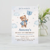 少年ブルーのテディベア風船 初誕生日 招待状 (スタンド正面)