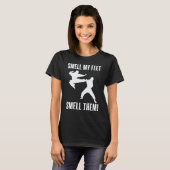 少年少女のためのクラシックでクールな空手ギフト 面白いにおい Tシャツ (正面フル)