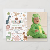 少年恐竜の３歳誕生日写真 招待状 (正面)