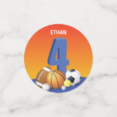 少年4歳の誕生日スポーツボール コンフェッティ (スモール正面)