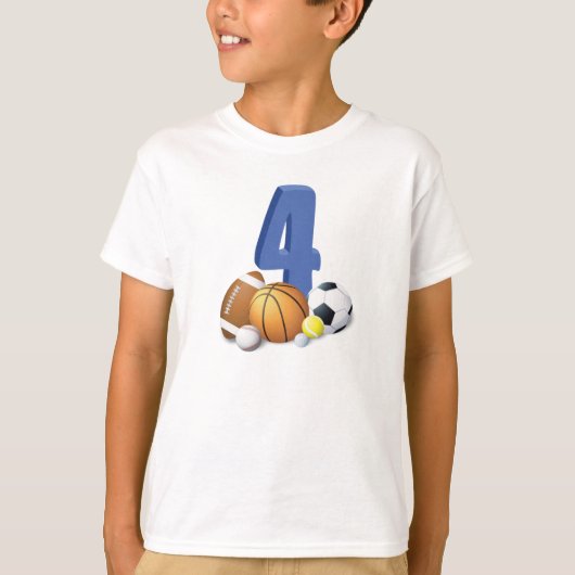 少年4歳の誕生日スポーツボール Tシャツ (正面)