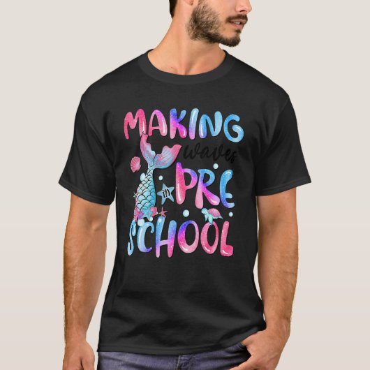 就学前の魚の尾に波を作る絞り染め戻るT Tシャツ (正面)