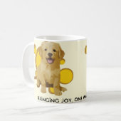 尻尾を振るう冒険が待ち受ける コーヒーマグカップ (正面左)