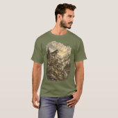 尾根の上の孤独なオオカミTシャツ Tシャツ (正面フル)