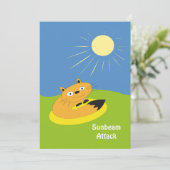 居心地の良いインドア派の猫 日向ぼっこ 冗談 イラスト カード (スタンド正面)
