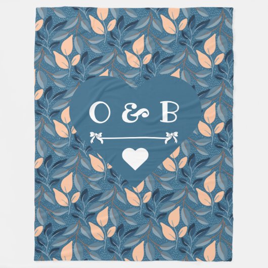 居心地の良いカップルハートとレインフォレスト離れの フリースブランケット (正面)