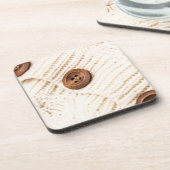 居心地の良いケーブルニットセーター木製ボタンブラウンクリーム コースター (左側)