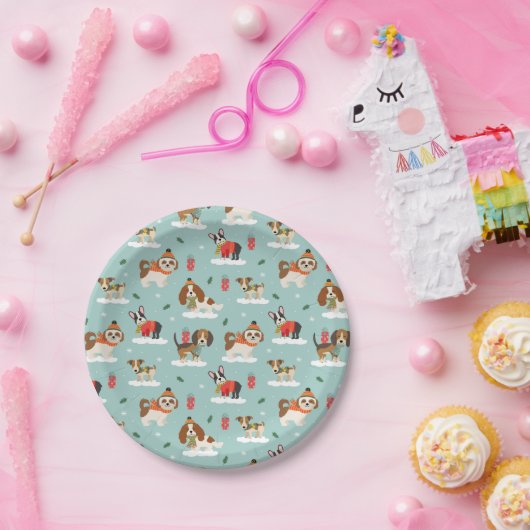 居心地の良いスカーフ模様のクリスマスドッグ ペーパープレート (パーティー)