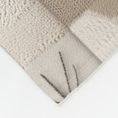 居心地の良いニュートラルパッチワークパターン フリースブランケット (角)