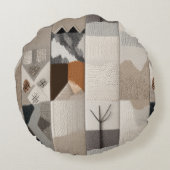 居心地の良いニュートラルパッチワークパターン ラウンドクッション (裏面)