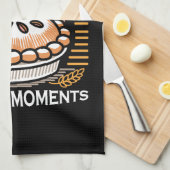 居心地の良いパイイラストレーション：暖かいパイ暖かい瞬間 キッチンタオル (四つ折り)