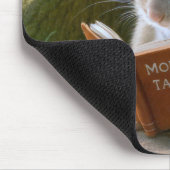 居心地の良い木の穴の文筆のネズミ マウスパッド (コーナー)