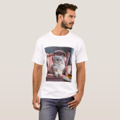居心地の良い猫の雰囲気 – キュートなペルシャ聞猫のMus Tシャツ (正面フル)